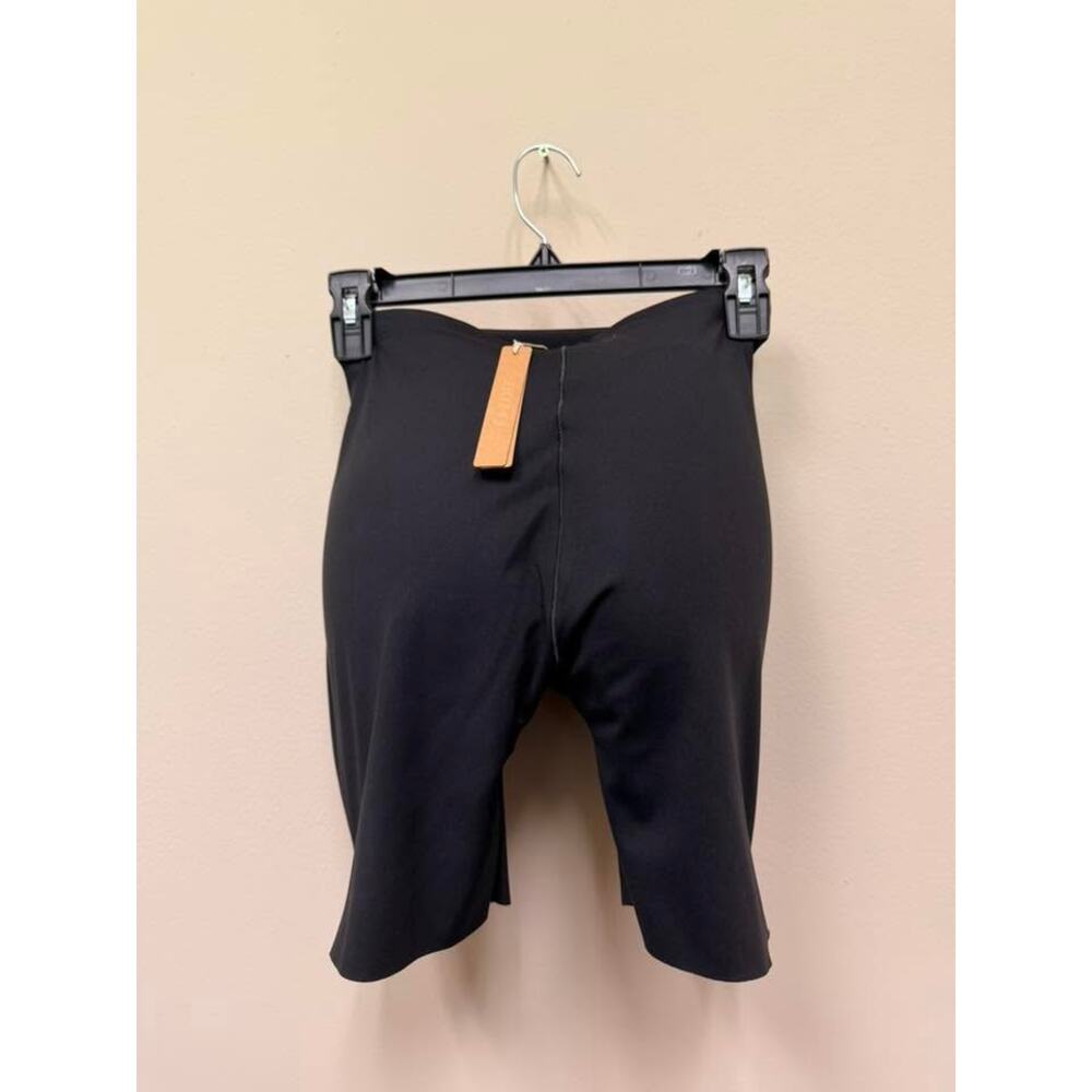 SKIMS BODY Butt and Hip Enhancing Mid Thigh Short - Onyx Size M NWT #1917 - Picture 8 of 8